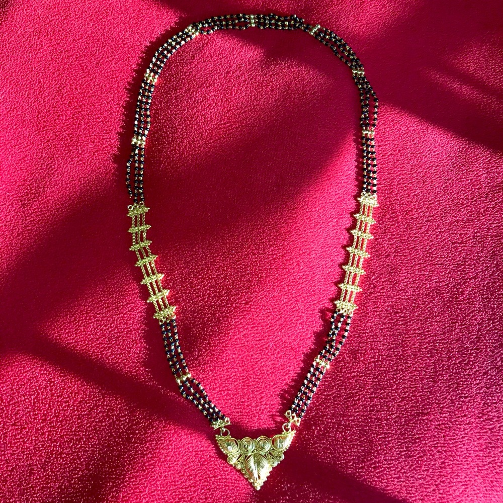 Black and Gold Necklace
